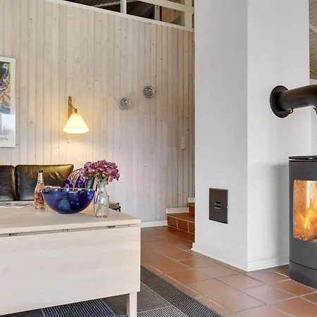 Tino - 900m From The Sea By Interhome Feriehus *